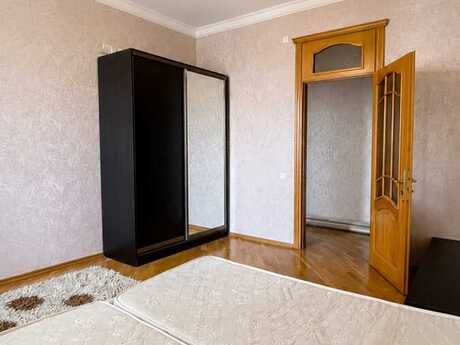 3-комн. новостройка - м. 20 января - 143 м²