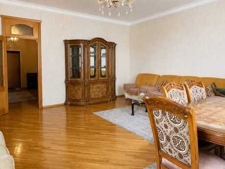 3-комн. новостройка - м. 20 января - 143 м²