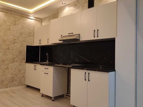 2 otaqlı köhnə tikili - Köhnə Günəşli q. - 60 m²