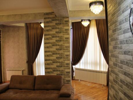3-комн. новостройка - Насиминский  р. - 160 м²