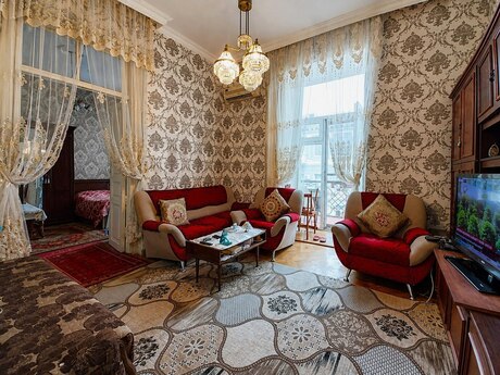 Sahildə 2 otaqlı köhnə tikili mənzil satılır, 50 m², 250 000 AZN, şəkil 2 / 11