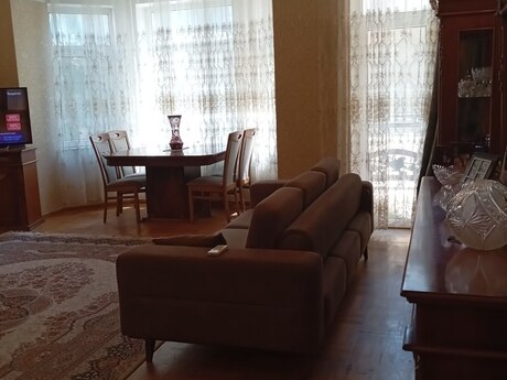 4-room apartment, 143 m², İçəri Şəhər: 418 000 ₼ 2