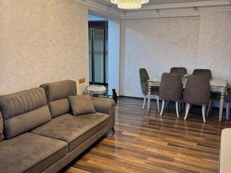 3-комн. новостройка - м. Нариман Нариманов - 115 м²