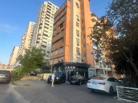Elan №6382858 - Bakı, Həzi Aslanov m., 3 otaqlı, 80 m², 8/9 mərtəbə