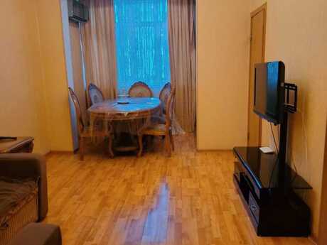 Elan №6382869 - Bakı, Memar Əcəmi m., 2 otaqlı, 50 m², 4/5 mərtəbə