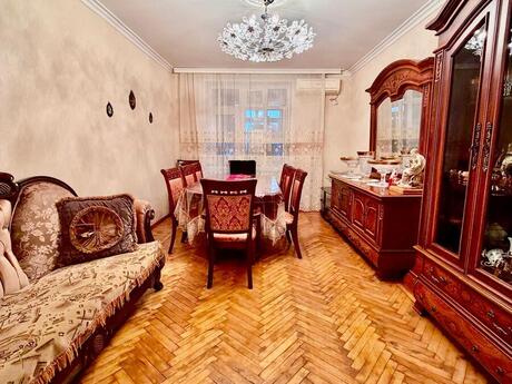 Elan №6382906 - Bakı, Qara Qarayev m., 3 otaqlı, 80 m², 4/5 mərtəbə