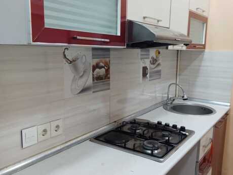 4 otaqlı köhnə tikili - Nizami m. - 120 m²