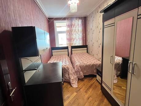 3-комнатная квартира, 95 м², Neftçilər: 285 000 ₼ 5