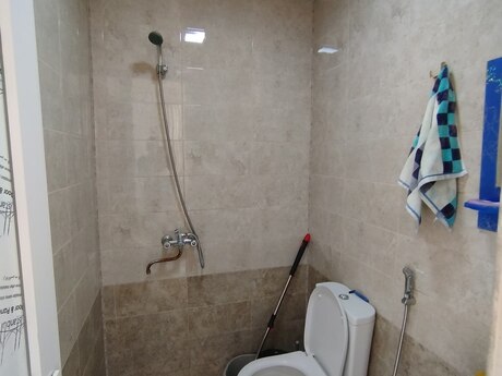 10 otaqlı həyət evi, 400 m², Novxanı: 200 000 ₼ 5
