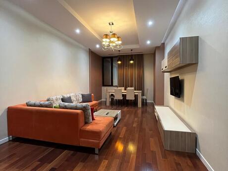 Аренда: 3-комнатная квартира, 104 м², İçəri Şəhər: 1 800 ₼/мес 3