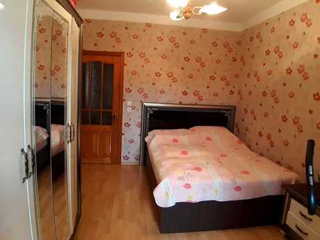 3-room apartment for rent, 98 m², Nəsimi: 800 ₼/mo 4