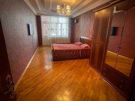 Elan №6383214 - Bakı, 20 Yanvar m., 3 otaqlı, 130 m², 16/18 mərtəbə