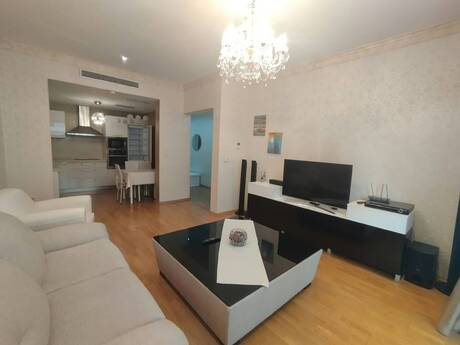 Kirayə 2 otaqlı mənzil, 80 m², Səbail: 2 100 ₼/ay 5