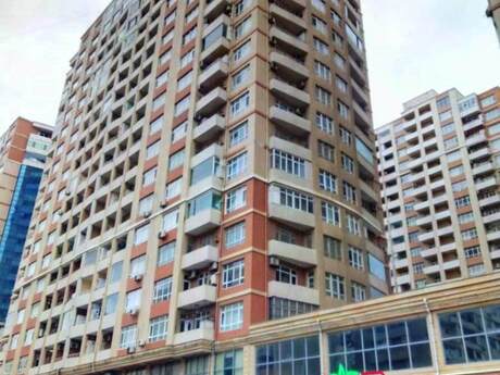 Elan №6383254 - Bakı, Şah İsmayıl Xətai m., 2 otaqlı, 95 m², 14/20 mərtəbə