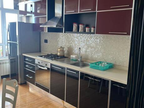 Kirayə 2 otaqlı mənzil, 95 m², Şah İsmayıl Xətai: 1 200 ₼/ay 5