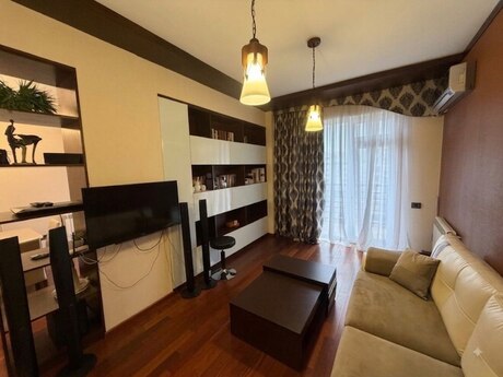 2-room apartment, 100 m², 20 Yanvar: 274 000 ₼ 5