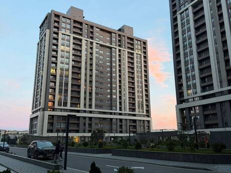 Elan №6383348 - Bakı, Şah İsmayıl Xətai m., 2 otaqlı, 70 m², 18/20 mərtəbə