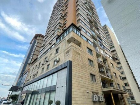 Elan №6383358 - Bakı, Şah İsmayıl Xətai m., 3 otaqlı, 120 m², 12/18 mərtəbə