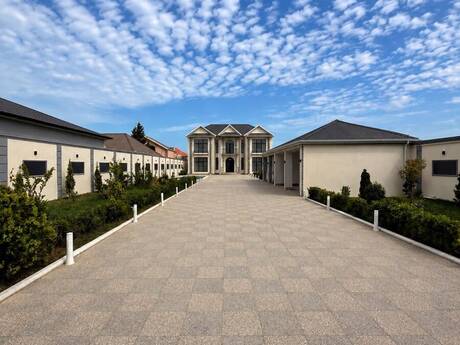 Mərdəkanda 6 otaqlı həyət evi satılır, 300 m², 580 000 AZN, şəkil 2 / 12