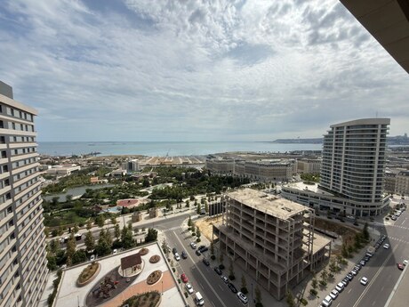 3 otaqlı mənzil, 157 m², Ağ şəhər: 863 000 ₼ 2