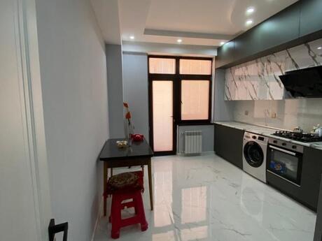 2 otaqlı yeni tikili - Suraxanı r. - 71 m²
