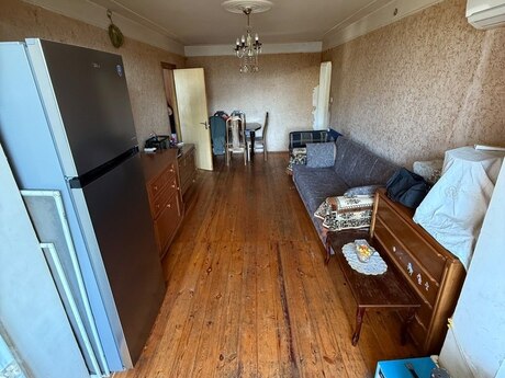2 otaqlı köhnə tikili - Xalqlar Dostluğu m. - 50 m²
