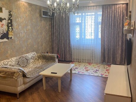 3-комн. новостройка - м. Иншаатчылар - 130 м²