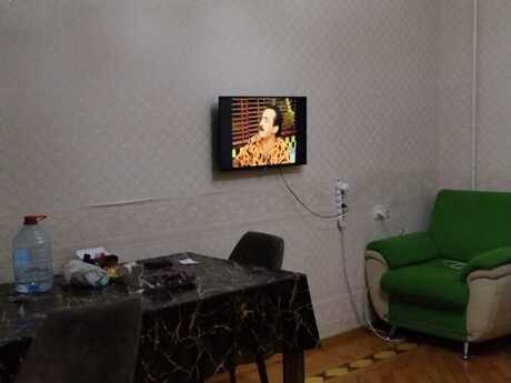 Elan №6383540 - Bakı, Xalqlar Dostluğu m., 3 otaqlı, 90 m², 2/5 mərtəbə