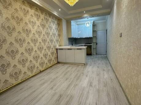 3 otaq · 72 m² · 8/17 mərtəbə, İnşaatçılar