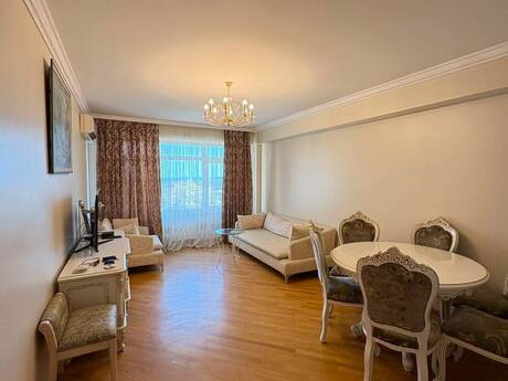 Elan №6383629 - Bakı, 28 May m., 3 otaqlı, 75 m², 5/9 mərtəbə