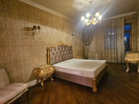 4-комнатная квартира, 274 м², 28 May: 1 299 000 ₼ 3