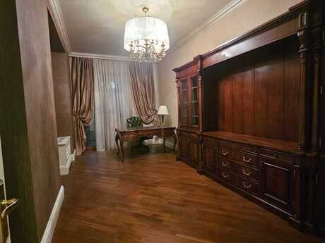 4-комнатная квартира, 274 м², 28 May: 1 299 000 ₼ 5
