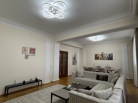 8-room apartment, 300 m², Gənclik: 620 000 ₼ 5