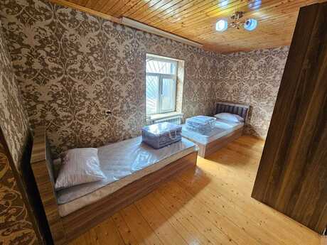 6 otaqlı həyət evi, 200 m², Hövsan: 150 000 ₼ 5