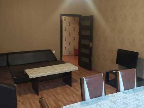 Elan №6383694 - Bakı, İnşaatçılar m., 2 otaqlı, 60 m², 1/10 mərtəbə
