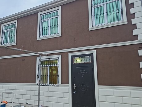 5 otaqlı həyət evi/bağ evi - Hövsan q. - 200 m²