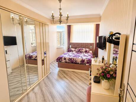 3-комн. новостройка - м. Иншаатчылар - 90 м²
