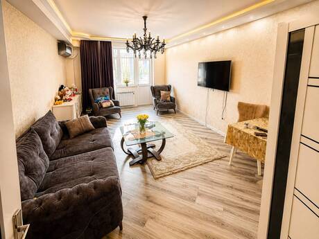 3-комн. новостройка - м. Иншаатчылар - 90 м²