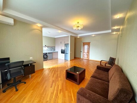 Elan №6383836 - Bakı, Nərimanov r., 2 otaqlı, 90 m², 17/18 mərtəbə