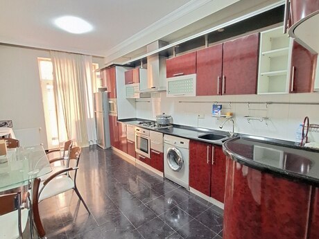 Объявление №6383916 - Баку, м. Низами, 2-комн., 100 м², 16/20 этаж