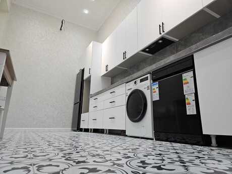 3-room apartment for rent, 85 m², Sahil: 1 599 ₼/mo 5