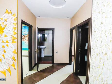 15-комн. офис - Насиминский р. - 330 м²
