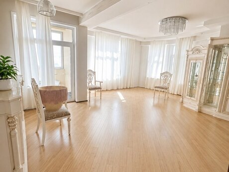 Продаётся 3-комнатная квартира в новостройке, Nizami, 140 м², 500 000 AZN, фото 2 / 11