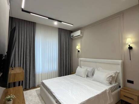 3-комн. новостройка - Наримановский  р. - 90 м²