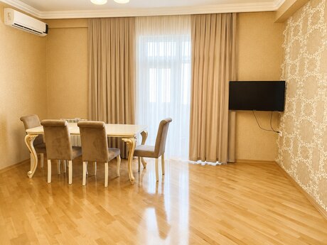 2-комн. новостройка - м. Иншаатчылар - 75 м²
