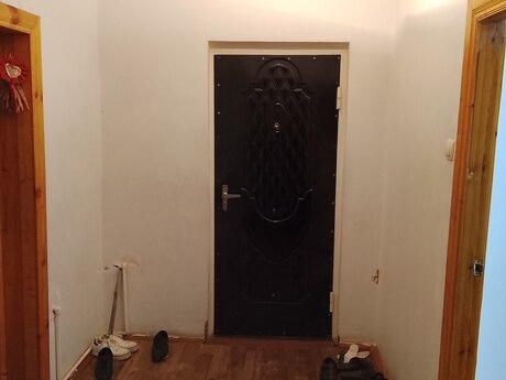4 otaqlı köhnə tikili - Mingəçevir - 100 m²