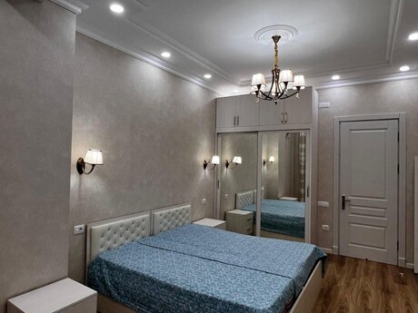 3-комн. новостройка - Насиминский р. - 127 м²