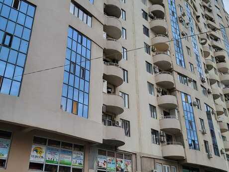 Elan №6384269 - Bakı, Gənclik m., 2 otaqlı, 80 m², 3/17 mərtəbə