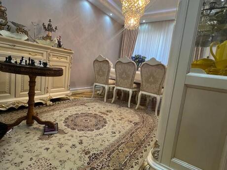 4 otaqlı köhnə tikili - Xalqlar Dostluğu m. - 100 m²