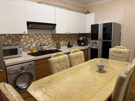 3-room new-build apartment for sale in 20 Yanvar, 130 m², 325 000 AZN, photo 2 / 12